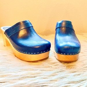 NEW Swedish Hasbeens Louise Cobalt Clog 40